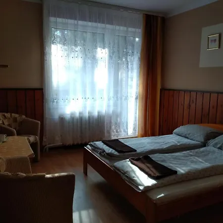Проживание в семье Syriusz Карпач
