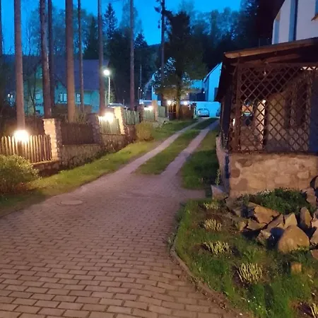 Syriusz Quarto em Acomodações Particulares *